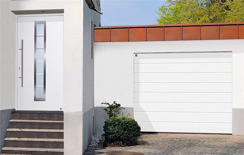 Компания «Херманн» презентовала новую модель гаражных ворот по сниженной цене